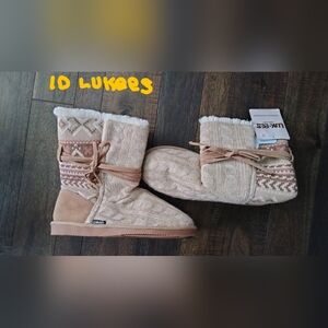 Women's Beige Knit Winter Boots